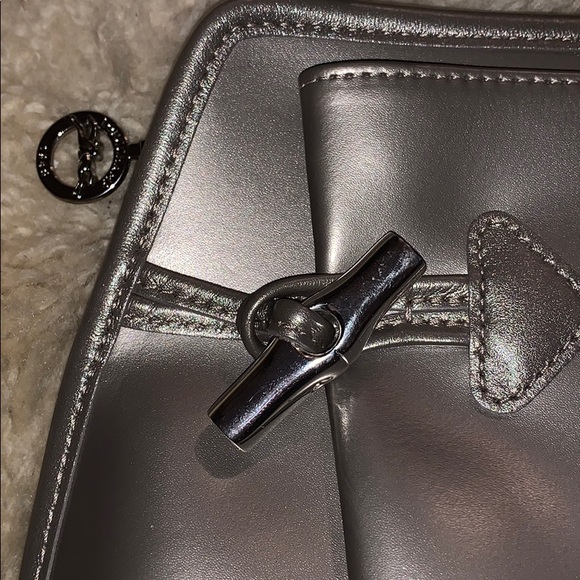 Longchamp "Roseau" Bucket Shoulder Bag with Toggle - Picture 3 of 12